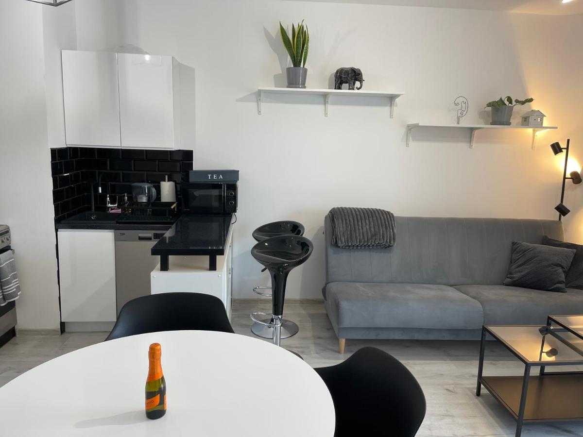 Modern Box Apartment グディニャ エクステリア 写真